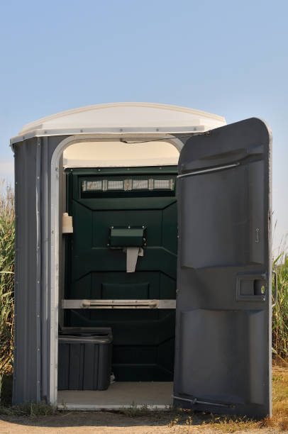 Best Portable restroom trailer rental  in Mount Pleasant, TN